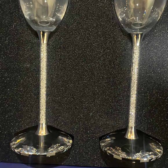 Swarovski crystalline toasting flutes never used in original box - Picture 7 of 7